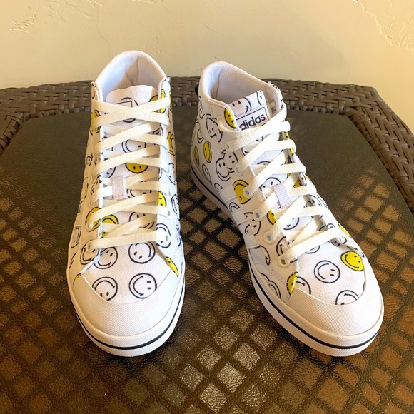 Adidas Neo Bravada Smiley mid sneakers shoes size 5 - Picture 1 of 8